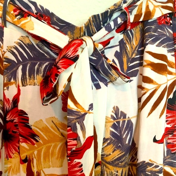 White Tropical Print Belted Button Down Slit Maxi Skirt - Picture 2 of 9